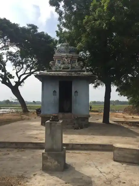 Arulmigu Muneeswaraswamy Temple, Sathamangalam - 621704 Arulmigu Muneeswaraswamy Temple, Sathamangalam - 621704, Thiruchirappalli - Ancient Temple Architecture and History Image 4