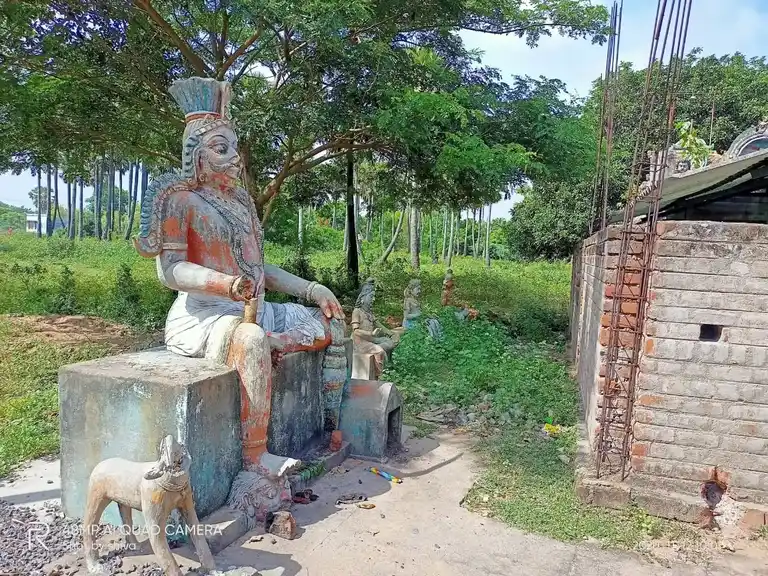 Arulmigu Muni Iyyanar Temple, Semmankuppam - 607003 அருள்மிகு முனிஅய்யனார் திருக்கோயில், Semmankuppam - 607003, Cuddalore - Ancient Temple Architecture and History Image 4