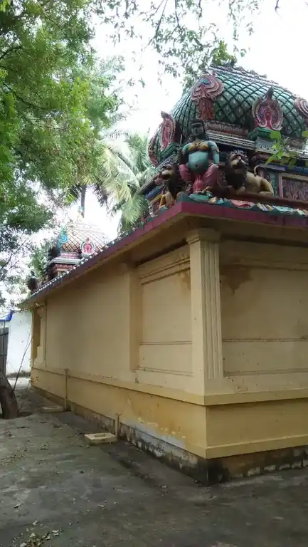 Arulmigu Muniappan Temple, Ervadi, Pethampatti - 636203 Arulmigu Muniappan Temple, Ervadi, Pethampatti - 636203, Salem - Ancient Temple Architecture and History Image 2