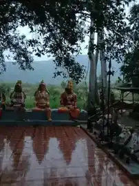 Arulmigu Muniappan Temple, Kalleripatti, Pethanaickenpalayam - 636117 Arulmigu Muniappan Temple, கல்லெறிபட்டி, பெத்தநாய்க்கன்பாளையம் - 636117, Salem - Ancient Temple Architecture and History Image 2