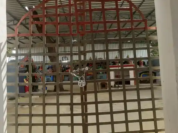 Arulmigu Muniappan Temple, Kangayampalayam - 638104 அருள்மிகு முனியப்பன் திருக்கோயில், Kangayampalayam - 638104, Erode - Ancient Temple Architecture and History Image 6