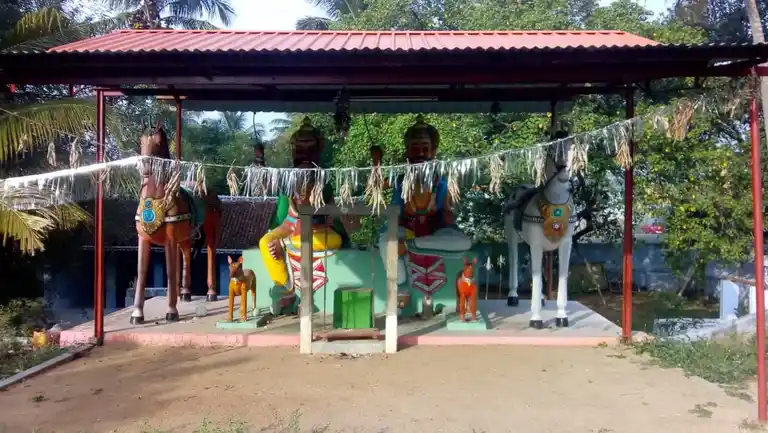 Arulmigu Muniappan Temple, Periya Sadayampalayam - 638102 Temple