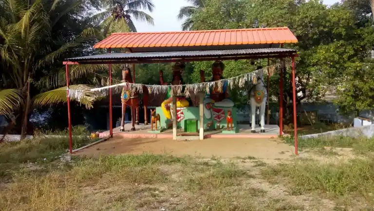 Arulmigu Muniappan Temple, Periya Sadayampalayam - 638102 அருள்மிகு முனியப்பன் திருக்கோயில், Periya Sadayampalayam - 638102, Erode - Ancient Temple Architecture and History Image 4