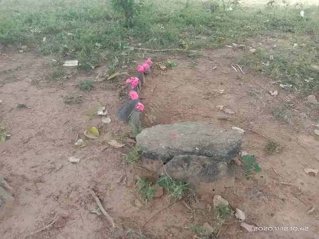 Arulmigu Munidevar Temple, Sasthramutlu - 636806 அருள்மிகு முனிதேவர் திருக்கோயில், Sasthramutlu - 636806, Dharmapuri - Ancient Temple Architecture and History Image 2