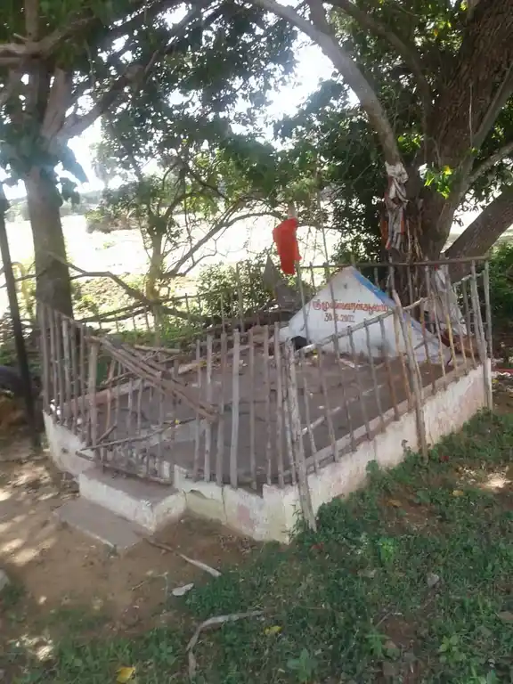 Arulmigu Munikkoil Temple, Maravanvayal - 614601 அருள்மிகு முனிக்கோயில்,மறவன்வயல்,பட்டுக்கோட்டை வட்டம். கோயில், மறவன்வயல் - 614601, Thanjavur - Ancient Temple Architecture and History Image 2