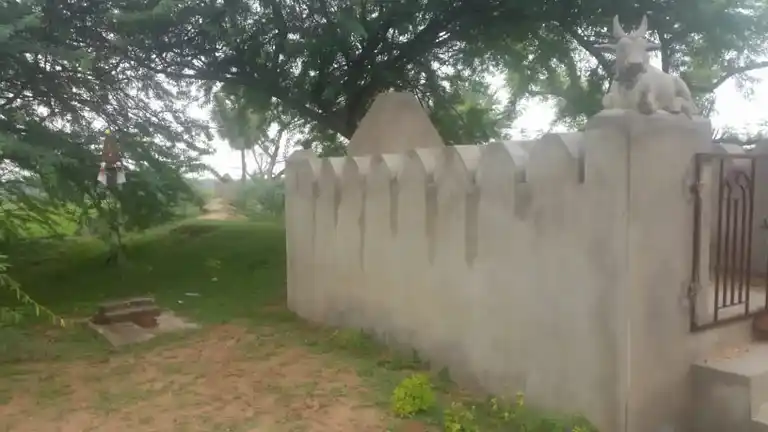 Arulmigu Munikkoyil, Sevanthaankaadu - 614616 அருள்மிகு முனிக்கோயில், செவந்தான்காடு, அறந்தாங்கி வட்டம், புதுக்கோட்டை மாவட்டம். கோயில், Sevanthaankaadu - 614616, Pudukkottai - Ancient Temple Architecture and History Image 4