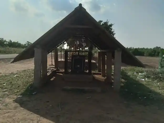 Arulmigu Munishwarar Temple, Nepughai - 613301 Arulmigu Munishwarar Temple, Nepughai - 613301, Pudukkottai - Ancient Temple Architecture and History Image 4