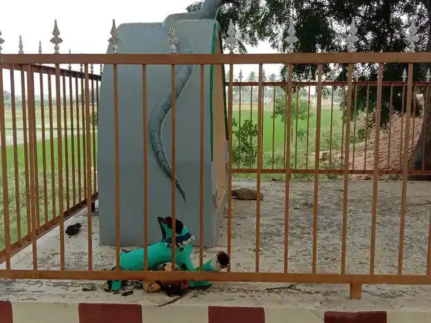 Arulmigu Muniyampatti Kannimaar Temple, Muniyampatti - 624005 அருள்மிகு முனியம்பட்டி கன்னிமார் திருக்கோயில், Muniyampatti - 624005, Dindigul - Ancient Temple Architecture and History Image 4