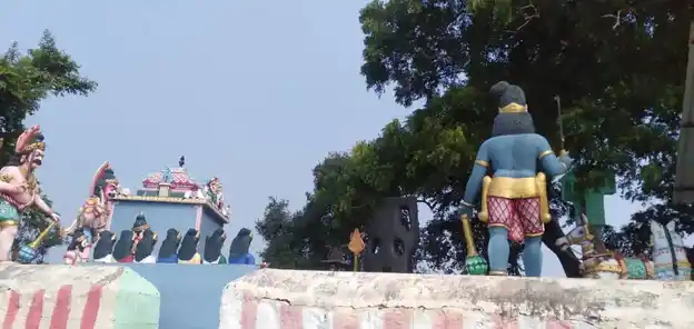 Arulmigu Muniyan Temple, Killukulavaaypatti - 622201 அருள்மிகு முனியன் திருக்கோயில், கிள்ளுகுளவாய்பட்டி - 622201, Pudukkottai - Ancient Temple Architecture and History Image 2