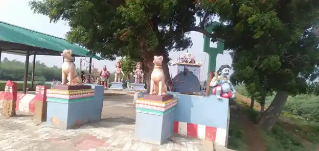 Arulmigu Muniyan Temple, Killukulavaaypatti - 622201 அருள்மிகு முனியன் திருக்கோயில், கிள்ளுகுளவாய்பட்டி - 622201, Pudukkottai - Ancient Temple Architecture and History Image 5