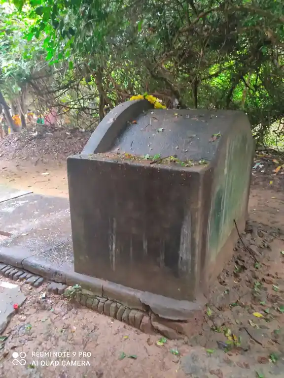 Arulmigu Muniyanar Temple, Karukai, Periya Karukai - 621801 அருள்மிகு முனியனார் திருக்கோயில், Karukai, பெரியகருக்கை - 621801, Ariyalur - Ancient Temple Architecture and History Image 2