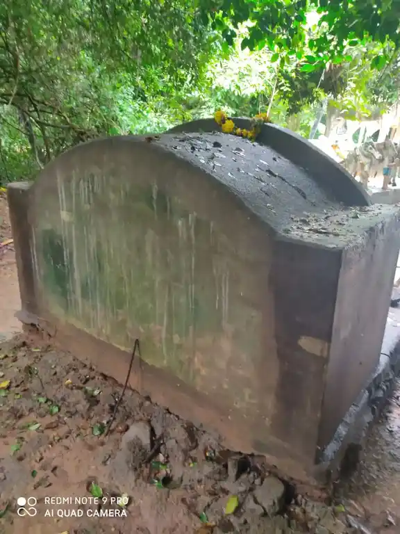 Arulmigu Muniyanar Temple, Karukkai, Ariyalur - 608901 Arulmigu Muniyanar Temple, Karukkai, Ariyalur - 608901, Ariyalur - Ancient Temple Architecture and History Image 3