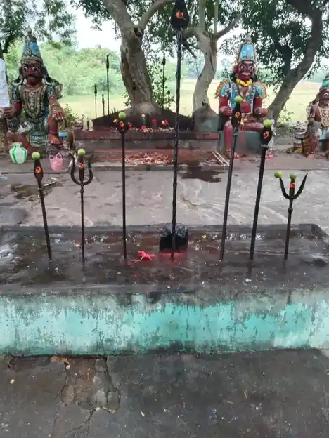 Arulmigu Muniyanar Temple, Kodukkappattu - 605759 அருள்மிகு முனியனார் திருக்கோயில், Kodukkappattu - 605759, Viluppuram - Ancient Temple Architecture and History Image 4