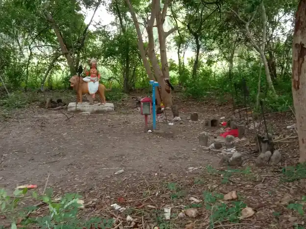 Arulmigu Muniyanar Temple, Kosavankudikadu - 621705 Arulmigu Muniyanar Temple,  - 621705, Ariyalur - Ancient Temple Architecture and History Image 2