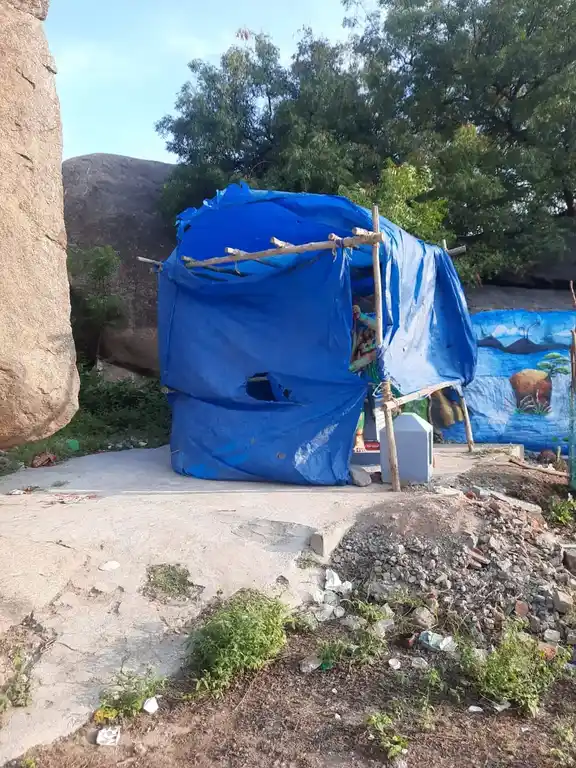 Arulmigu Muniyanar Temple, Pukkulam - 606206 Temple
