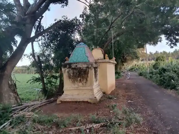 Arulmigu Muniyandavar Temple, Keelathiruppanthuruthi - 613103 அருள்மிகு முனியான்டவர் திருக்கோயில், Keelathiruppanthuruthi - 613103, Thanjavur - Ancient Temple Architecture and History Image 4