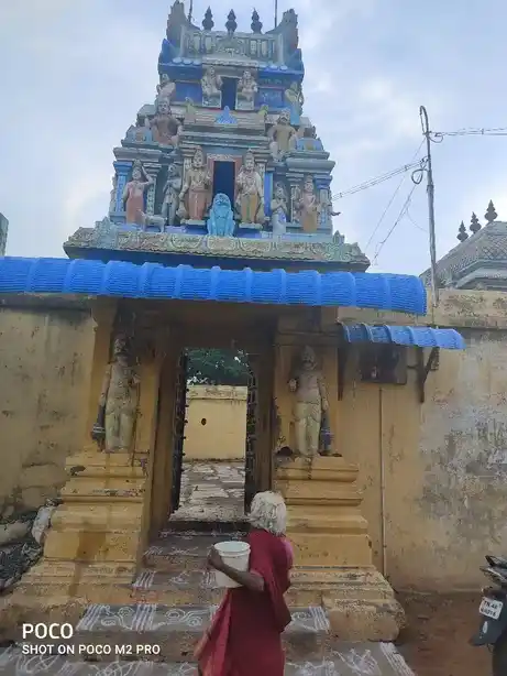 Arulmigu Muniyandavar Temple, Valappakkudi - 613104 Temple
