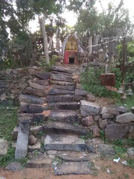 Arulmigu Muniyandiswamy Temple, Vengaikurichi - 621305 Arulmigu Muniyandiswamy Temple, Vengaikurichi - 621305, Thiruchirappalli - Ancient Temple Architecture and History Image 2