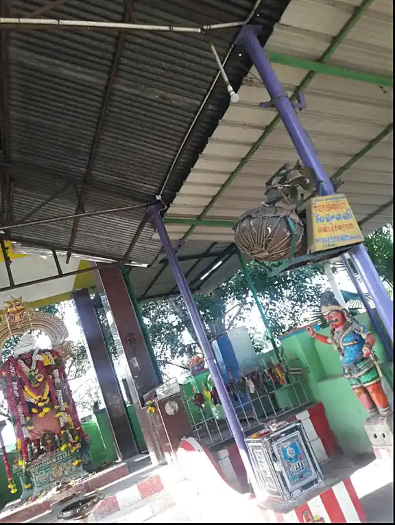 Arulmigu Muniyandiswamy Vagaiyara Temple, Alanganallur - 625501 அருள்மிகு முனியாண்டி சுவாமி வகையறா திருக்கோயில், அலங்காநல்லூர் - 625501, Madurai - Ancient Temple Architecture and History Image 4