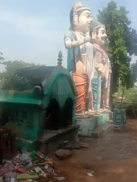 Arulmigu Muniyappa Swamy Temple, R.Kombai - 624706 அருள்மிகு முனியப்பசாமி கோயில், R.Kombai - 624706, Dindigul - Ancient Temple Architecture and History Image 4