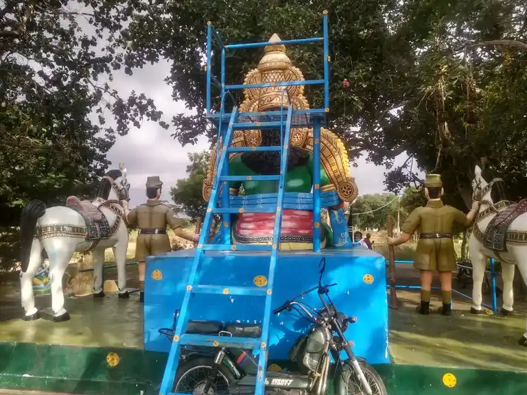 Arulmigu Muniyappan Temple, Gujjarahalli - 636806 Temple