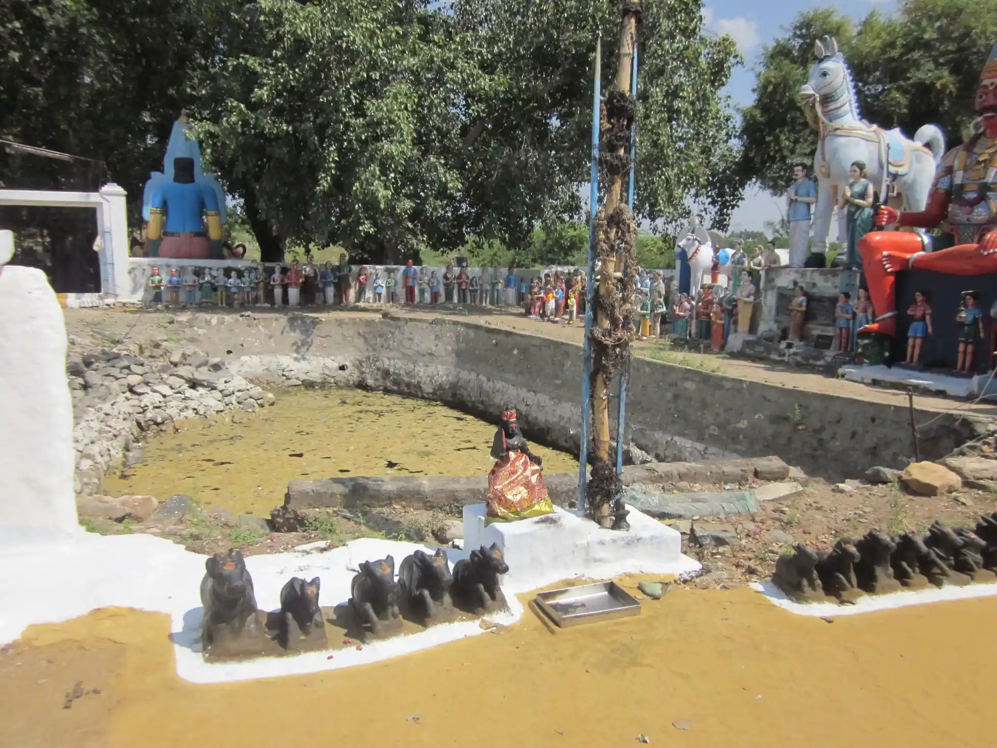 Arulmigu Muniyappan Temple, Mola Goundan Pudur, Bhavani - 638301 அருள்மிகு முனியப்பன்சுவாமி திருக்கோயில், Mola Goundan Pudur, Bhavani - 638301, Erode - Ancient Temple Architecture and History Image 7