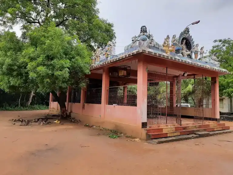 Arulmigu Muniyappar Temple, Othangal - 607804 அருள்மிகு முனியப்பர்,விநாயகர், பிடாரி திருக்கோயில், Othangal - 607804, Cuddalore - Ancient Temple Architecture and History Image 3