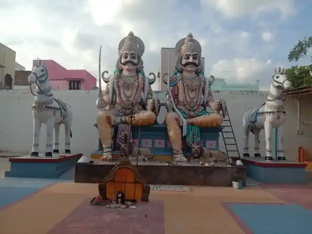 Arulmigu Muniyappaswamy Temple, Surampatti - 638001 Temple