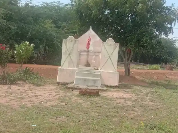 Arulmigu Muniyasamy Temple, Aalankudi - 630561 அருள்மிகு முனியசாமி திருக்கோயில், Aalankudi - 630561, Sivagangai - Ancient Temple Architecture and History Image 4