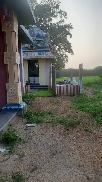 Arulmigu Muniyasamy Temple, Kundukulam - 623630 Arulmigu Muniyasamy Temple, Kundukulam - 623630, Ramanathapuram - Ancient Temple Architecture and History Image 2