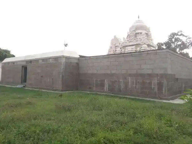 Arulmigu Munkudumdiswarar Temple, P.V.Kalathur A - 603104 அருள்மிகு முன்குடும்டீஸ்வரர் திருக்கோயில், P.V.Kalathur A - 603104, Chengalpattu - Ancient Temple Architecture and History Image 3