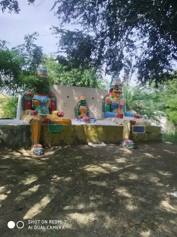 Arulmigu Munniyappan Temple, Iluppili - 638501 Temple