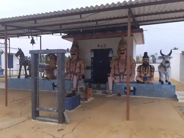 Arulmigu Munniyappan Temple, Thalakulam, Thalakulam - 638501 அருள்மிகு முனியப்பன் திருக்கோயில், தாழக்குளம், தாழக்குளம் - 638501, Erode - Ancient Temple Architecture and History Image 5