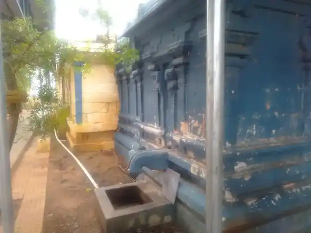 Arulmigu Munru Yugam Konda Amman Temple, Kumara Kudiyiruppu, Vallioor - 627117 Arulmigu Munru Yugam Konda Amman Temple, Kumara Kudiyiruppu, Vallioor - 627117, Tirunelveli - Ancient Temple Architecture and History Image 2