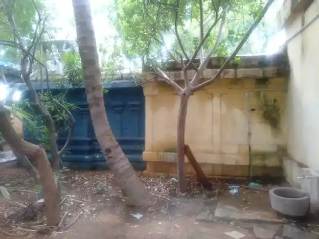 Arulmigu Munru Yugam Konda Amman Temple, Kumara Kudiyiruppu, Vallioor - 627117 Arulmigu Munru Yugam Konda Amman Temple, Kumara Kudiyiruppu, Vallioor - 627117, Tirunelveli - Ancient Temple Architecture and History Image 4