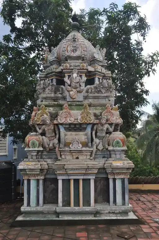 Arulmigu Munthivinayagar Temple, Thiruvottiyur, Chennai - 600019 அருள்மிகு முந்தி விநாயகர் திருக்கோயில், திருவொற்றியூர், சென்னை - 600019, Chennai - Ancient Temple Architecture and History Image 3