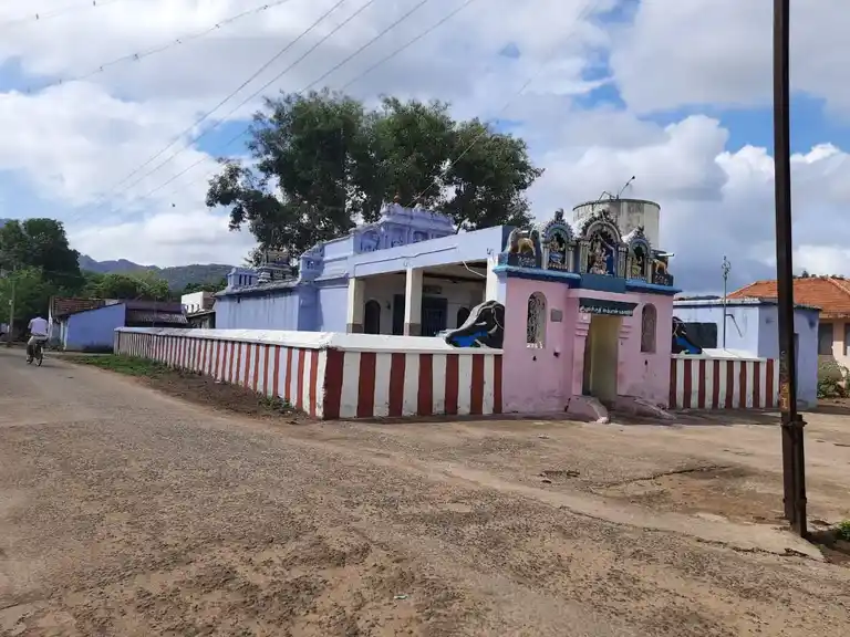 Arulmigu Muppidariamman Temple, Kooniyur - 627417 அருள்மிகு முப்பிடாதி அம்மன் திருக்கோயில், கூனியூர் - 627417, Tirunelveli - Ancient Temple Architecture and History Image 3