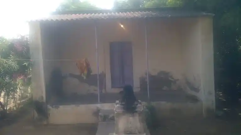 Arulmigu Muppidathi Amman Temple, Chingampathu - 627501 Arulmigu Muppidathi Amman Temple,  - 627501, Tirunelveli - Ancient Temple Architecture and History Image 4