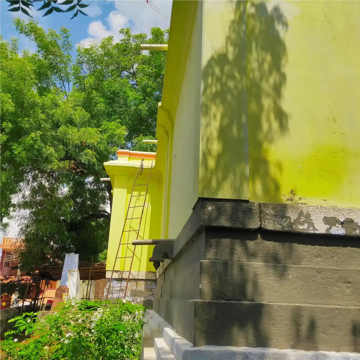 Arulmigu Muppidathi Amman Temple, Keelacheval - 627453 அருள்மிகு முப்புடாதியம்மன் திருக்கோயில், கீழச்செவல் - 627453, Tirunelveli - Ancient Temple Architecture and History Image 4