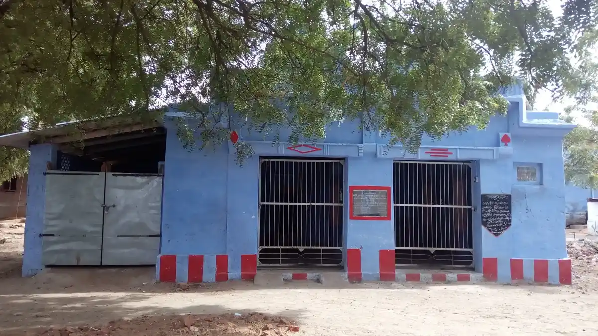 Arulmigu Muppidathi Amman Temple, Mukkudal, Mukkudal - 627601 அருள்மிகு முப்புடாதியம்மன் திருக்கோயில், முக்கூடல், முக்கூடல் - 627601, Tirunelveli - Ancient Temple Architecture and History Image 4