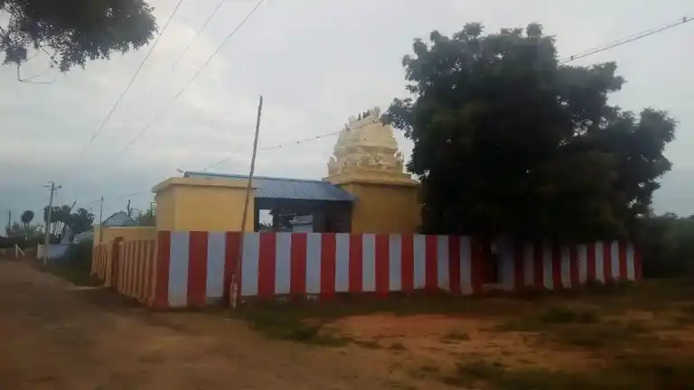 Arulmigu Muppidathi Amman Temple, Seeniyapuram, Athalanallur, Seeniyapuram - 627426 அருள்மிகு முப்பிடாதியம்மன் திருக்கோயில், சீனியாபுரம், அத்தாளநல்லூா், சீனியாபுரம், அத்தாளநல்லூா் - 627426, Tirunelveli - Ancient Temple Architecture and History Image 2