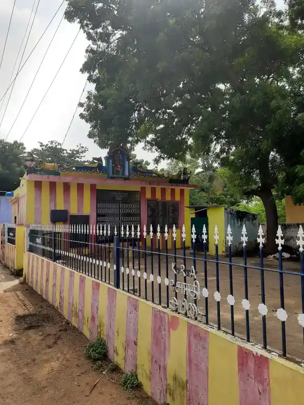 Arulmigu Muppidathiamman And Pillaiyar Temple, Abisekapatti - 627358 அருள்மிகு முப்புடாதியம்மன் மற்றும் பிள்ளையார் திருக்கோயில், ்பிஷேகப்பட்டி, அபிஷேகப்பட்டி - 627358, Tirunelveli - Ancient Temple Architecture and History Image 3