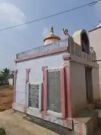 Arulmigu Muppidathiamman And Pillaiyar Temple, Abisekapatti - 627358 அருள்மிகு முப்புடாதியம்மன் மற்றும் பிள்ளையார் திருக்கோயில், ்பிஷேகப்பட்டி, அபிஷேகப்பட்டி - 627358, Tirunelveli - Ancient Temple Architecture and History Image 5