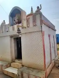 Arulmigu Muppidathiamman And Pillaiyar Temple, Abisekapatti - 627358 அருள்மிகு முப்புடாதியம்மன் மற்றும் பிள்ளையார் திருக்கோயில், ்பிஷேகப்பட்டி, அபிஷேகப்பட்டி - 627358, Tirunelveli - Ancient Temple Architecture and History Image 6