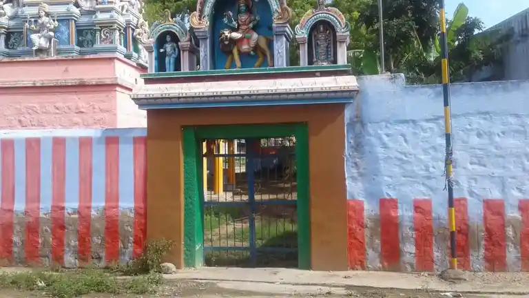 Arulmigu Muppidathiamman Temple, Akilandapuram - 628716 அருள்மிகு முப்பிடாதியம்மன் திருக்கோயில், Akilandapuram - 628716, Thoothukudi - Ancient Temple Architecture and History Image 3