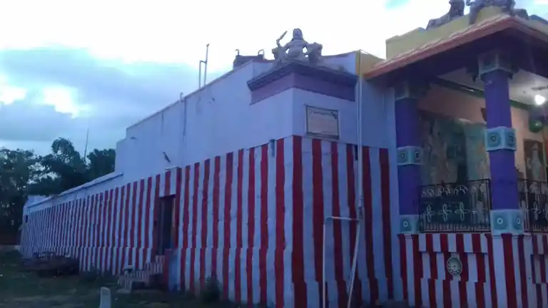 Arulmigu Muppidathiamman Temple, Chokkanathanputhur - 626121 அருள்மிகு முப்பிடாதியம்மன் திருக்கோயில், சொக்கநாதன்புத்துர் - 626121, Virudhunagar - Ancient Temple Architecture and History Image 2