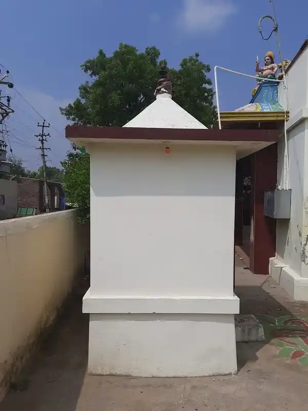 Arulmigu Muppidathiamman Temple, -, Palayapettai - 627008 அருள்மிகு முப்பிடாதியம்மன் திருக்கோயில், -, Palayapettai - 627008, Tirunelveli - Ancient Temple Architecture and History Image 3