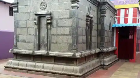 Arulmigu Muppidathiamman Temple, Ravanasamudram - 627424 அருள்மிகு முப்பிடாதியம்மன் திருக்கோயில், Ravanasamudram - 627424, Tenkasi - Ancient Temple Architecture and History Image 2