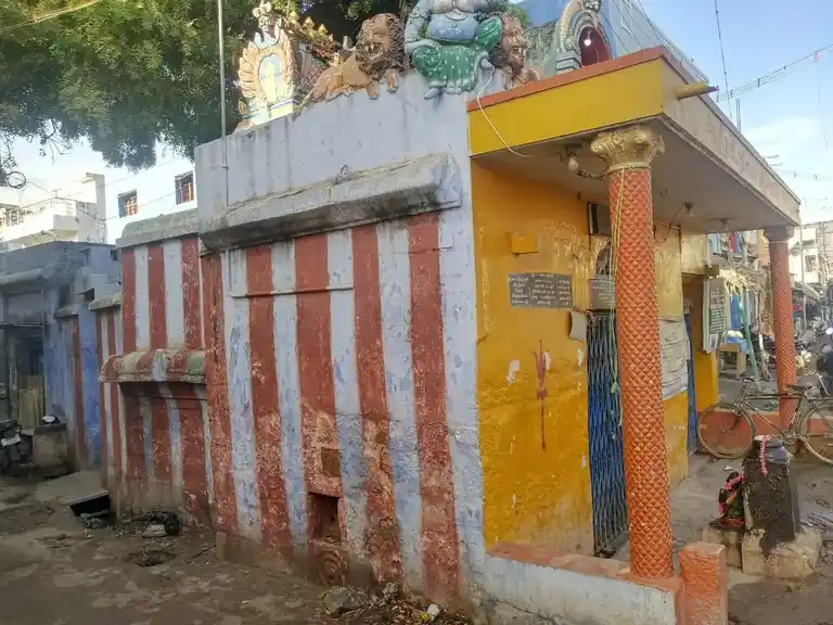 Arulmigu Muppidathiamman Temple, Thrirunelveli Town - 620076 அருள்மிகு முப்புடாதிஅம்மன் திருக்கோயில், Thrirunelveli Town - 620076, Tirunelveli - Ancient Temple Architecture and History Image 3