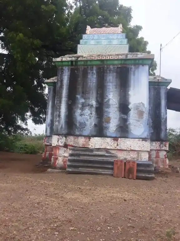 Arulmigu Muppidathiamman Temple, Village Out Side, Pirancheri - 627353 அருள்மிகு முப்புடாதியம்மன் திருக்கோயில், Village Out Side, பிரான்சேரி - 627353, Tirunelveli - Ancient Temple Architecture and History Image 2